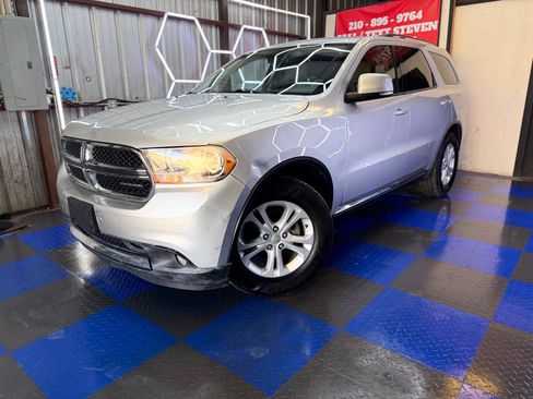 Used 2011 Dodge Durango Crew w/ Entry Nav/Commuter Group RWD image 3