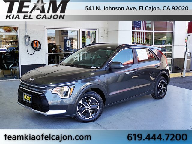 Certified 2025 Kia Niro EX FWD image 1
