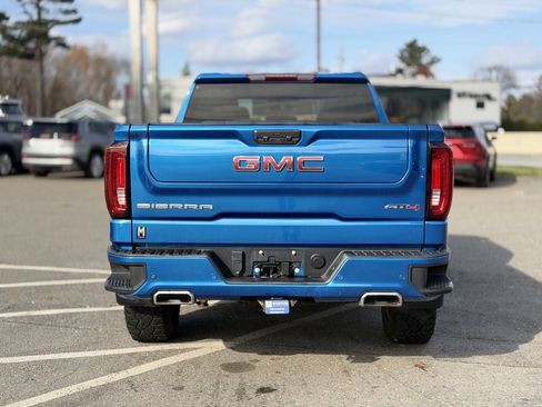 Used 2023 GMC Sierra 1500 AT4 image 5