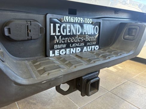 Used 2016 Toyota Tacoma TRD Sport w/ Towing Package image 5