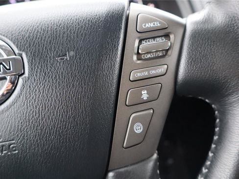 Used 2018 Nissan Armada Platinum w/ Interior Lighting Package image 18