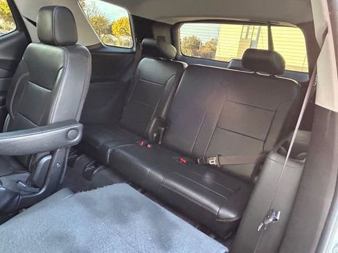 Used 2019 Chevrolet Traverse Premier w/ Redline Edition image 12