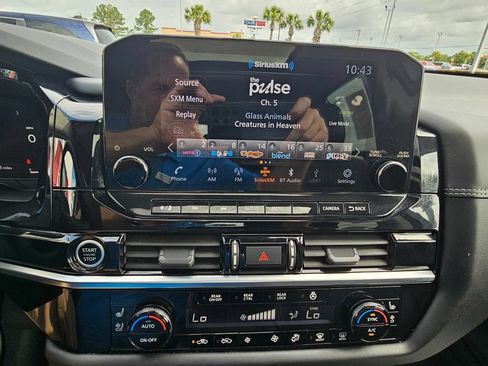 Certified 2023 Nissan Pathfinder Platinum w/ Cargo Package AWD/4WD image 25