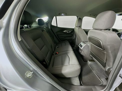 Used 2024 GMC Terrain SLE w/ Driver Convenience Package FWD image 26