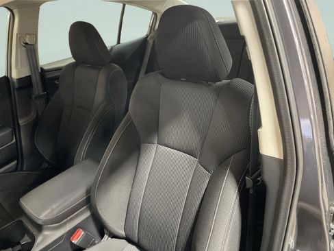 Used 2022 Subaru Legacy Premium image 13