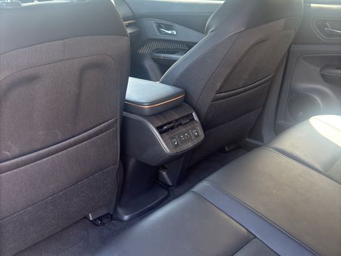 Certified 2023 Nissan Ariya FWD image 9