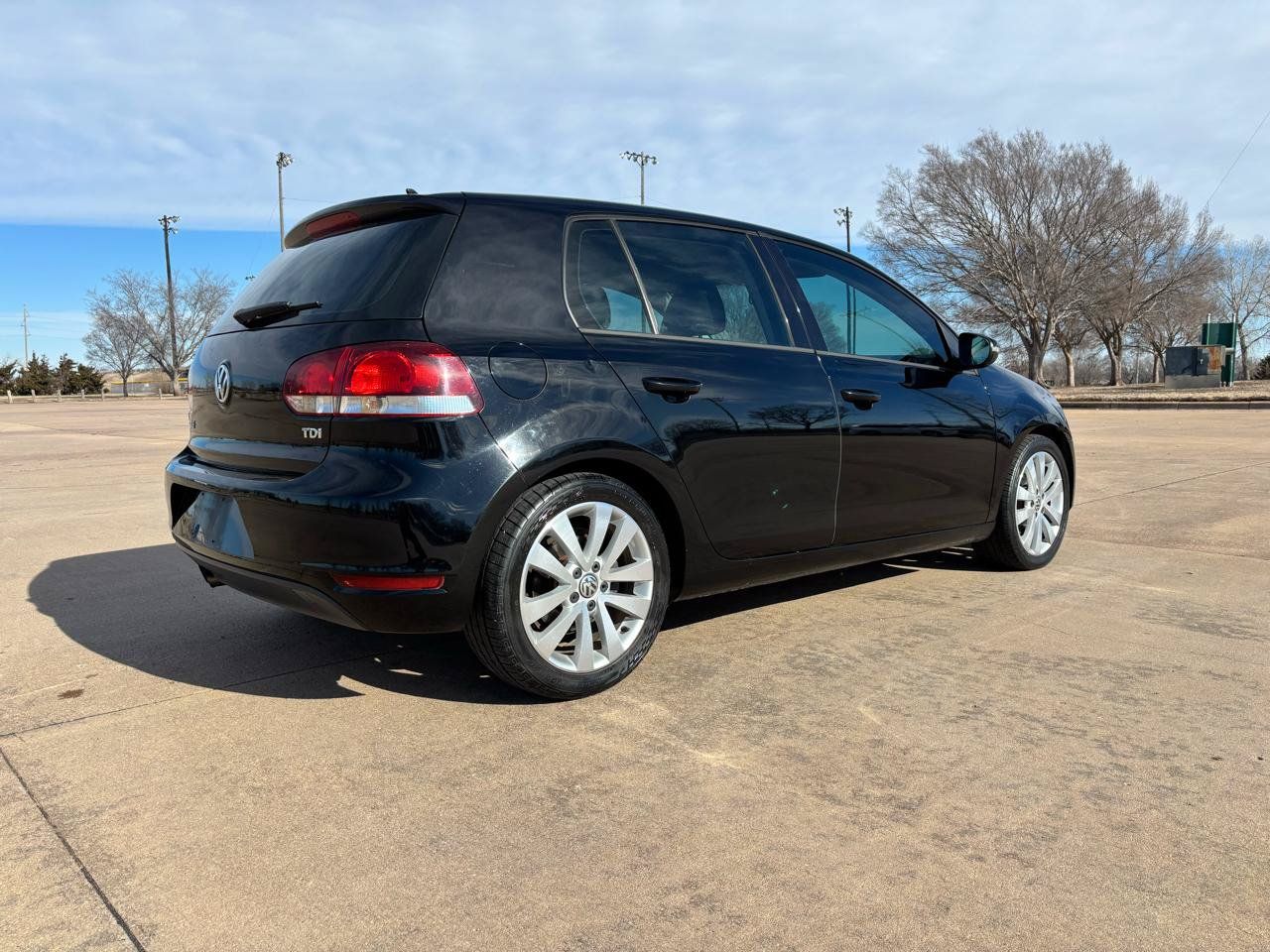 Used 2014 Volkswagen Golf TDI FWD image 23