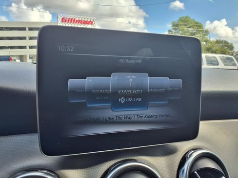 Used 2018 Mercedes-Benz GLA 250 image 6
