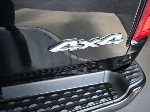 Used 2021 RAM 1500 Laramie w/ Sport Appearance Package AWD/4WD image 21