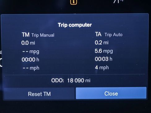 Certified 2025 Volvo XC90 B5 Core AWD/4WD image 13