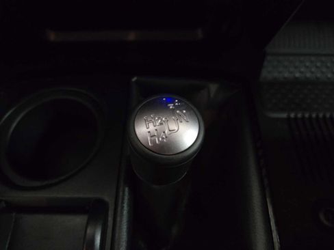 Used 2023 Toyota 4Runner TRD Off-Road Premium AWD/4WD image 30