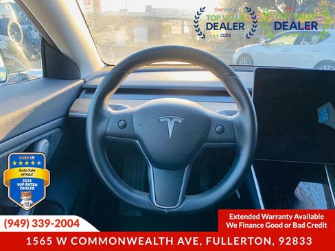 Used 2019 Tesla Model 3 Standard Range Plus image 31