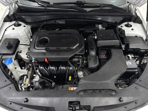 Used 2019 Kia Optima LX FWD image 8
