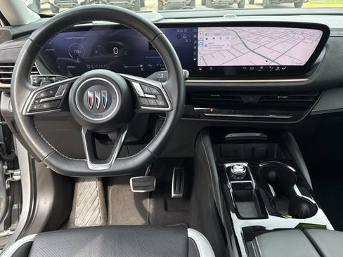 Used 2025 Buick Envision Sport Touring AWD/4WD image 7