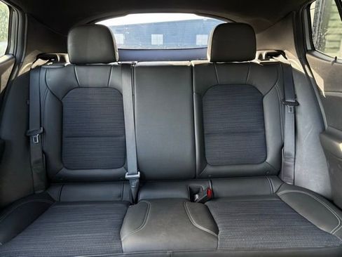 Used 2024 Buick Envista Preferred w/ Convenience I Package FWD image 54