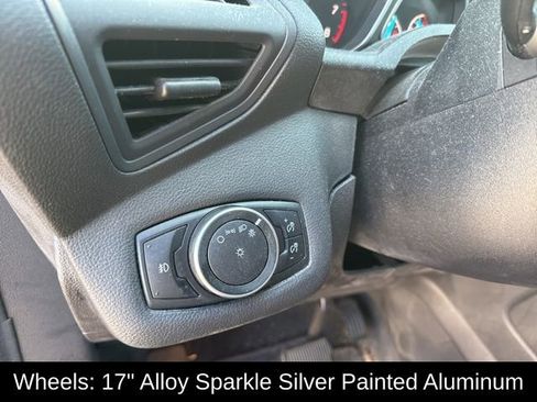 Used 2015 Ford Escape SE FWD image 18