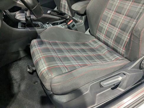 Used 2016 Volkswagen GTI S FWD image 22