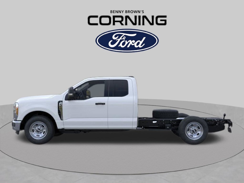 New 2026 Ford F350 XL w/ XL Chrome Package RWD image 18