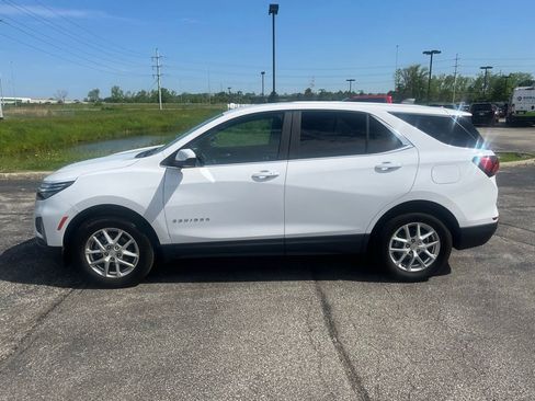 Used 2023 Chevrolet Equinox LT AWD/4WD image 4