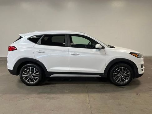 Used 2021 Hyundai Tucson SEL FWD image 2