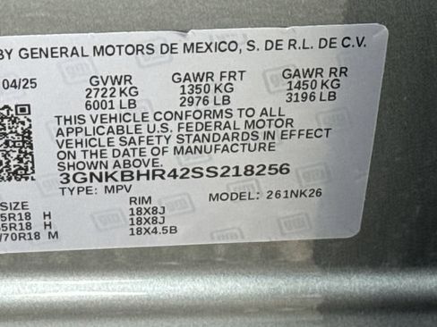 Used 2025 Chevrolet Blazer LT AWD/4WD image 32