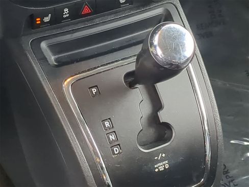 Used 2016 Jeep Patriot High Altitude image 37