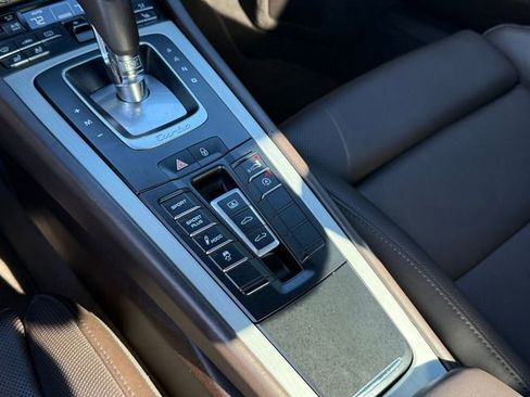 Used 2015 Porsche 911 Turbo S AWD/4WD image 24