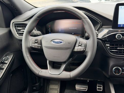 Used 2023 Ford Escape ST-Line Select AWD/4WD image 21