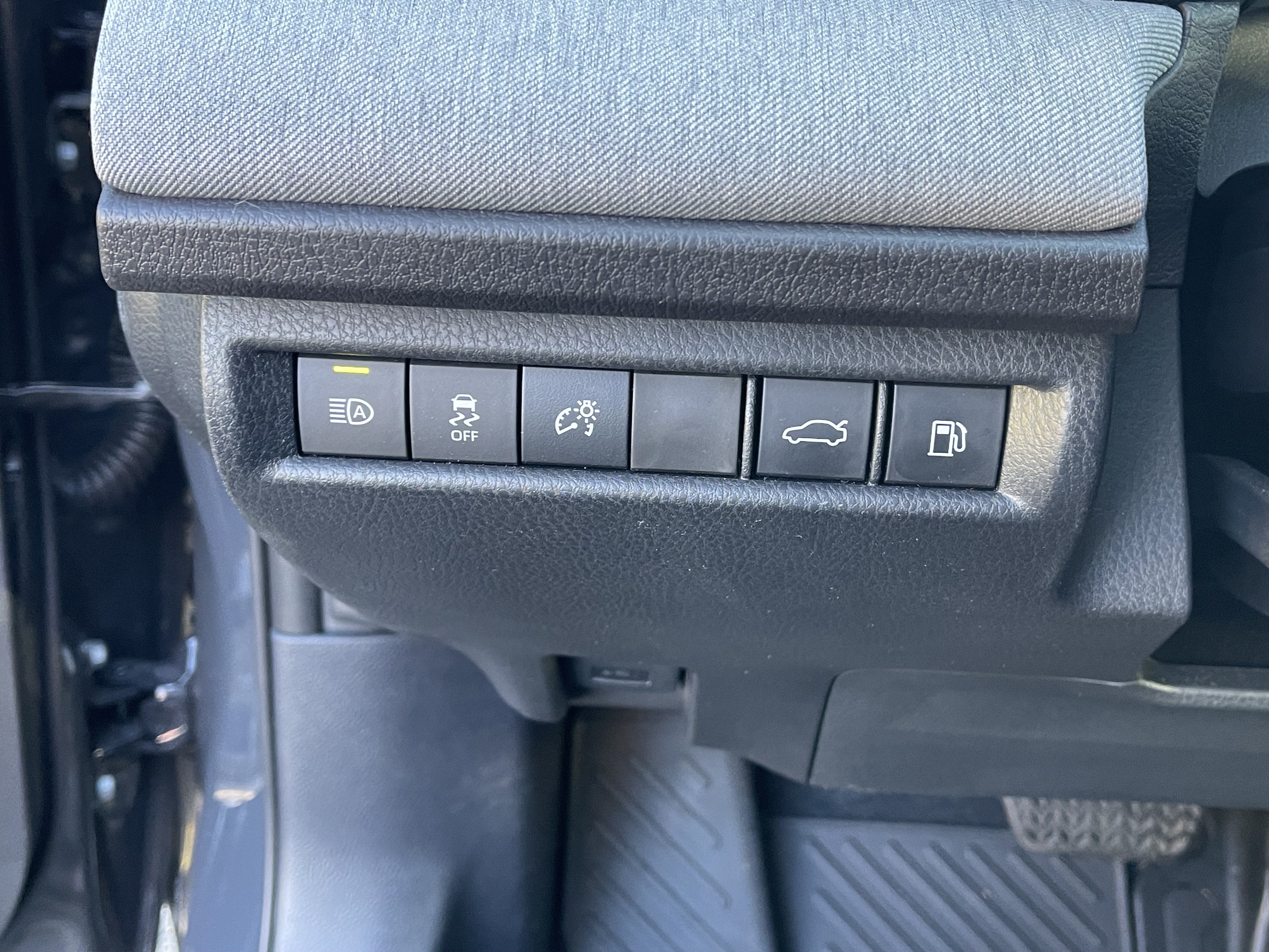 Certified 2026 Toyota Camry LE w/ Convenience Package AWD/4WD image 25