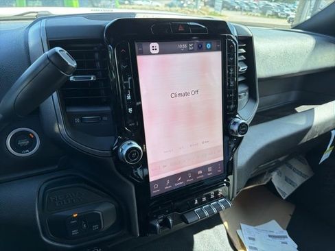 New 2026 RAM 2500 Tradesman AWD/4WD image 15