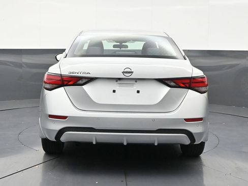 Used 2023 Nissan Sentra S FWD image 4