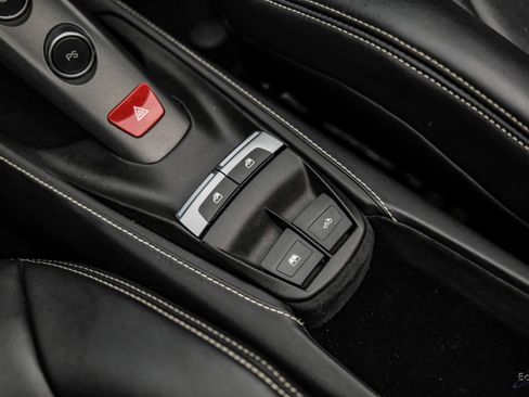 Used 2018 Ferrari 488 Spider RWD image 71
