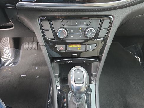 Used 2019 Buick Encore Preferred image 28