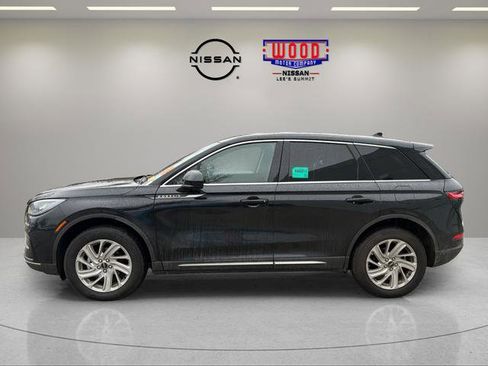 Used 2023 Lincoln Corsair Standard image 5