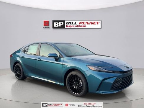 New 2026 Toyota Camry LE image 7