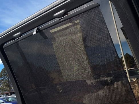 Used 2023 Jeep Grand Wagoneer Series III w/ Rear-Seat Entertainment Group image 17