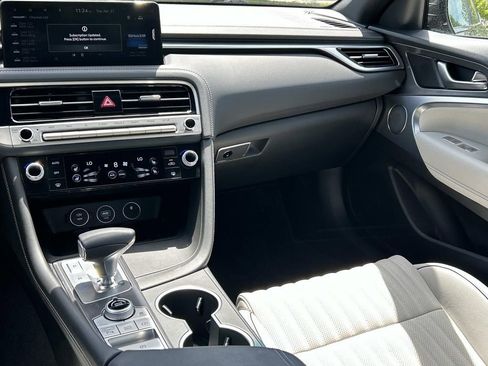 Used 2025 Genesis G70 2.5T w/ Sport Prestige Package RWD image 27