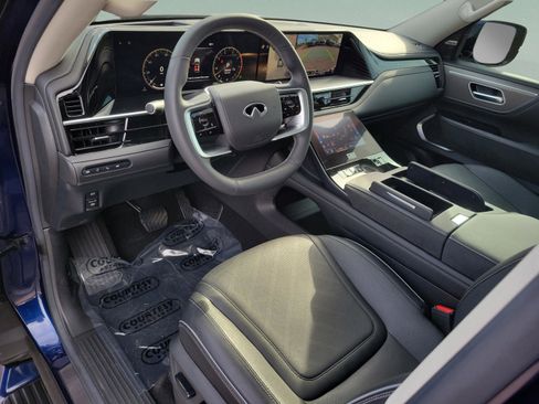 Certified 2025 INFINITI QX80 Luxe image 18