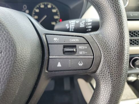 Used 2024 Honda HR-V LX image 29