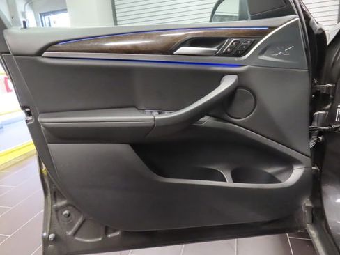 Used 2024 BMW X3 sDrive30i RWD image 10