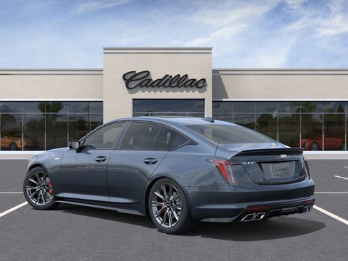 New 2026 Cadillac CT5 V image 3