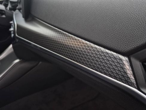 Used 2023 BMW i4 eDrive40 w/ M Sport Package image 27