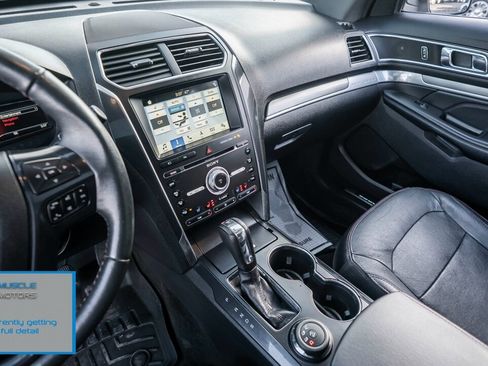 Used 2018 Ford Explorer Sport w/ Equipment Group 401A image 15