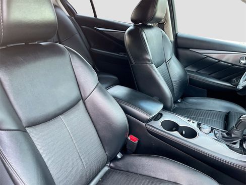Used 2020 INFINITI Q50 Sport image 30