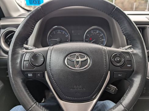 Used 2017 Toyota RAV4 Platinum AWD/4WD image 26