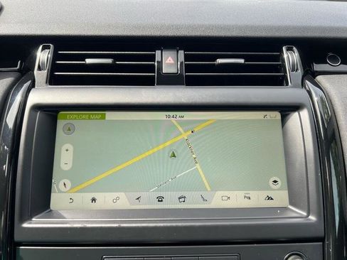 Used 2018 Land Rover Discovery SE AWD/4WD image 18