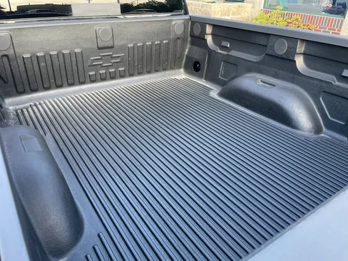 Used 2017 Chevrolet Silverado 1500 LT w/ All Star Edition AWD/4WD image 31
