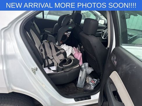 Used 2011 Chevrolet Equinox LS w/ Bluetooth Package FWD image 17