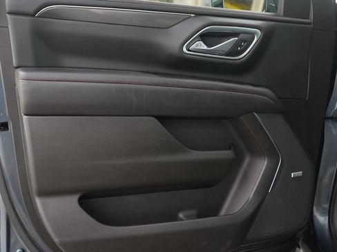 Used 2021 Chevrolet Tahoe RST w/ Luxury Package AWD/4WD image 22