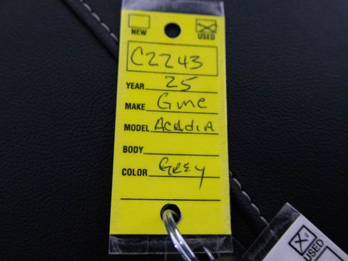 Certified 2025 GMC Acadia Elevation image 26